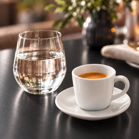 Espresso dublu 50 ml servit în ceașcă – Vive! Pipera